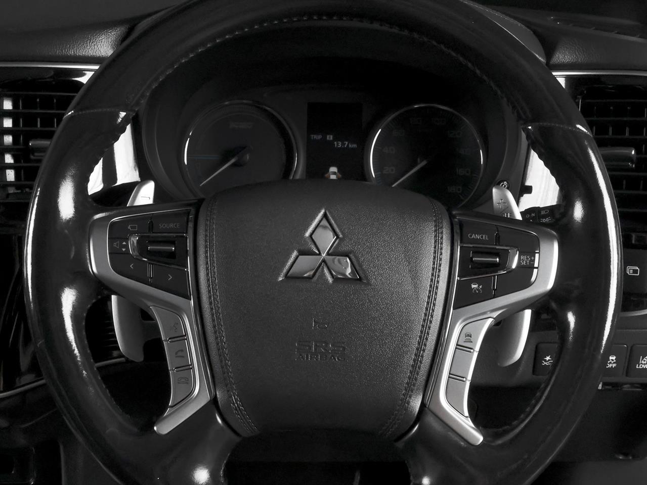 image-11, 2017 Mitsubishi Outlander PHEV G 4WD 'Facelift' at Christchurch