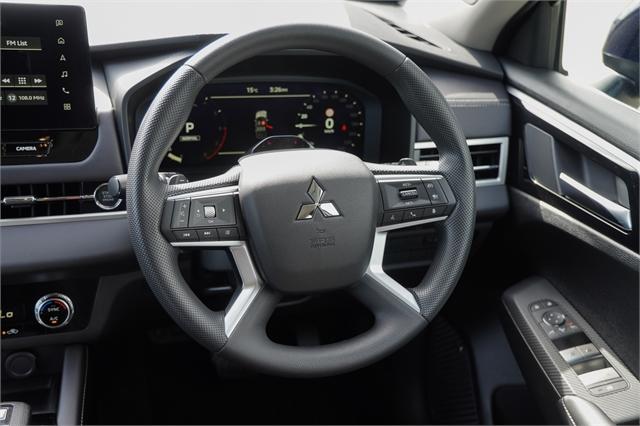 image-15, 2026 Mitsubishi Outlander 2.5P LS 4WD auto at Dunedin