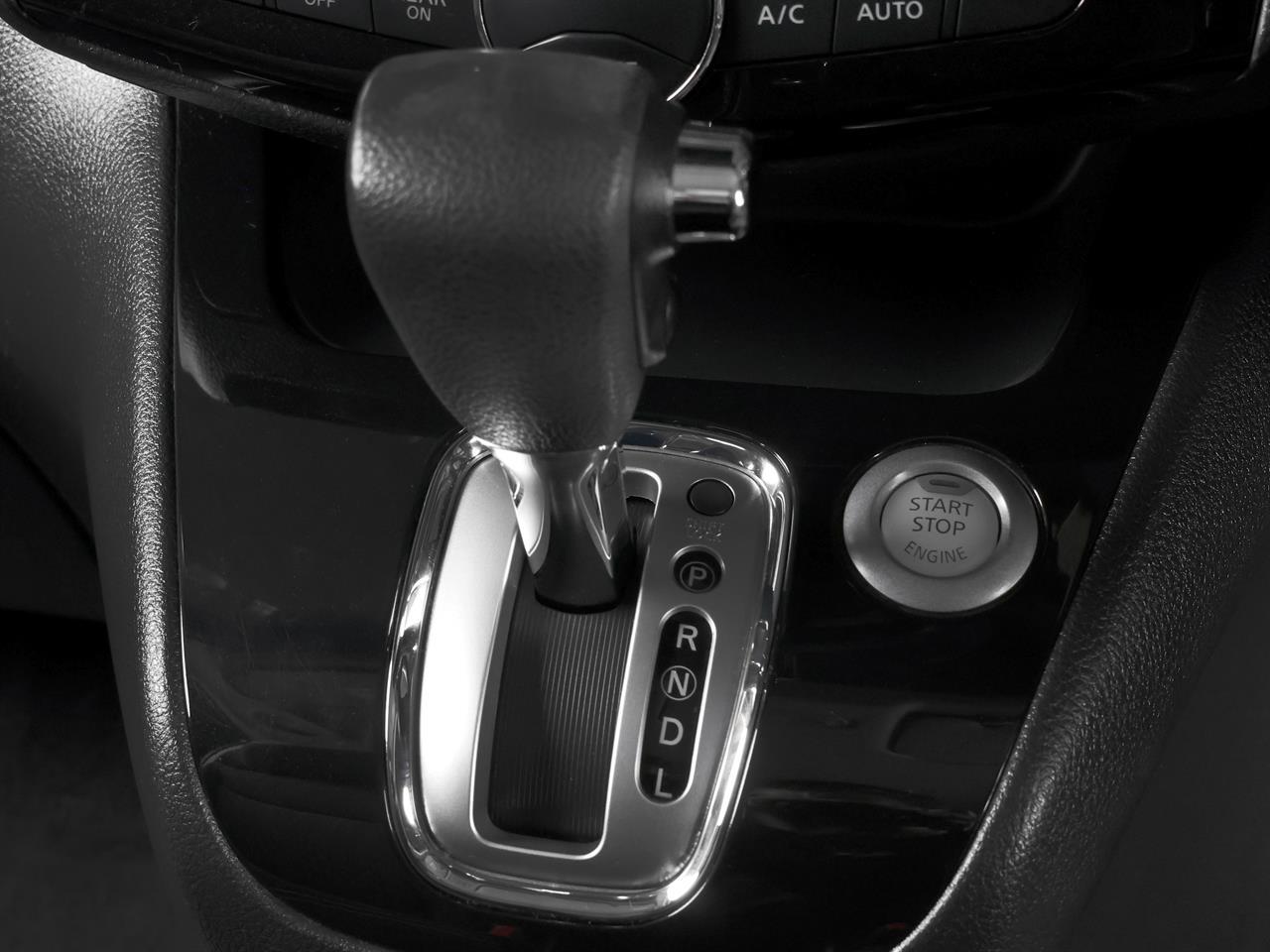 image-12, 2015 Nissan Serena Hybrid Highway Star 'Safety Pac at Christchurch