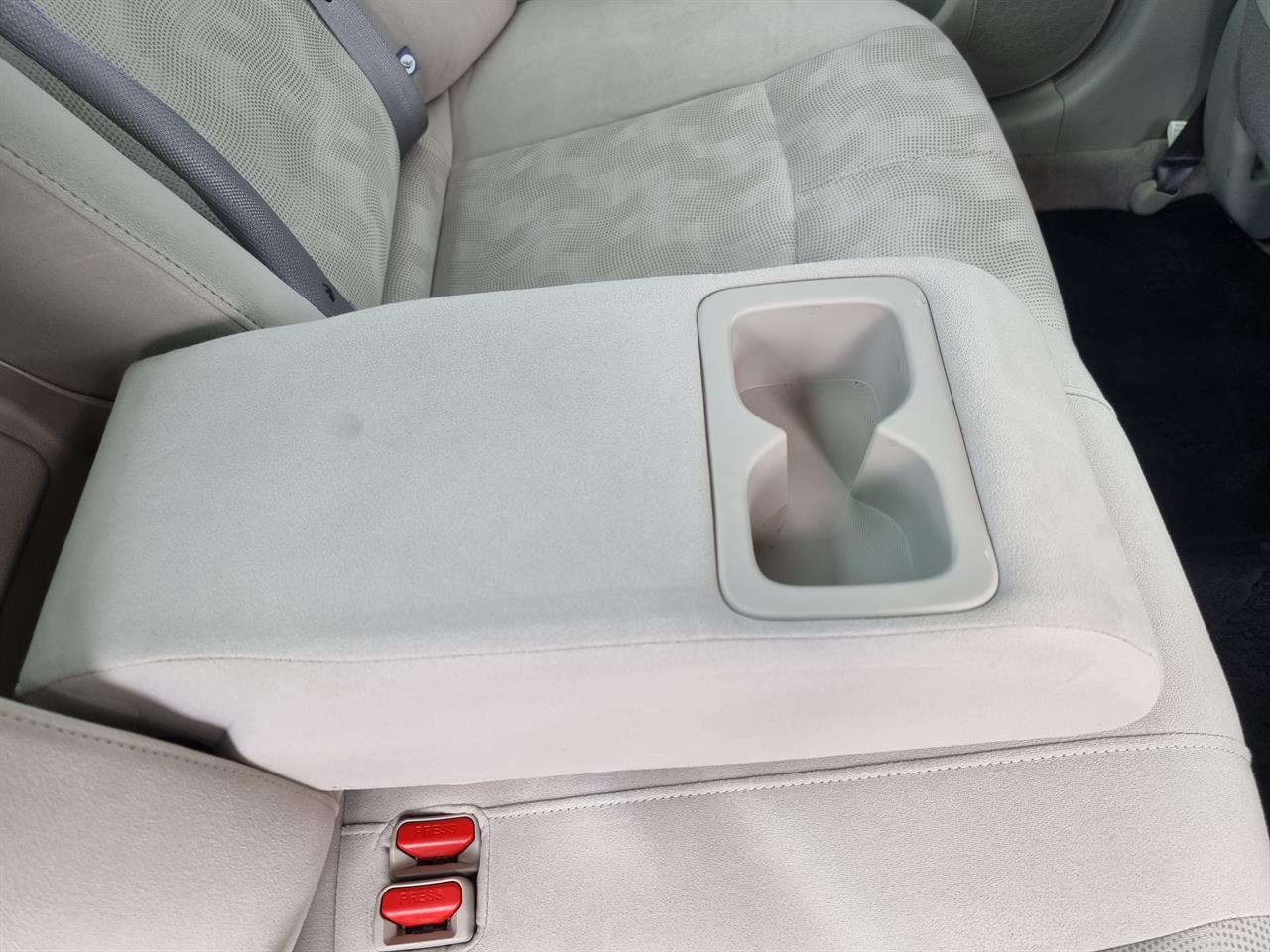 image-10, 2013 Nissan Bluebird SYLPHY Value No Deposit Finan at Dunedin