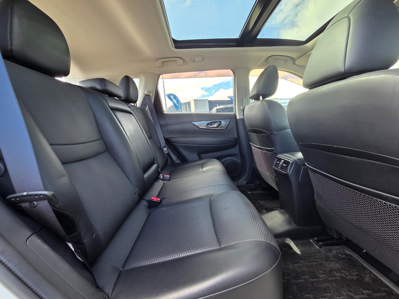 image-16, 2014 Nissan X-TRAIL 20X Emargency brake pkg at Christchurch