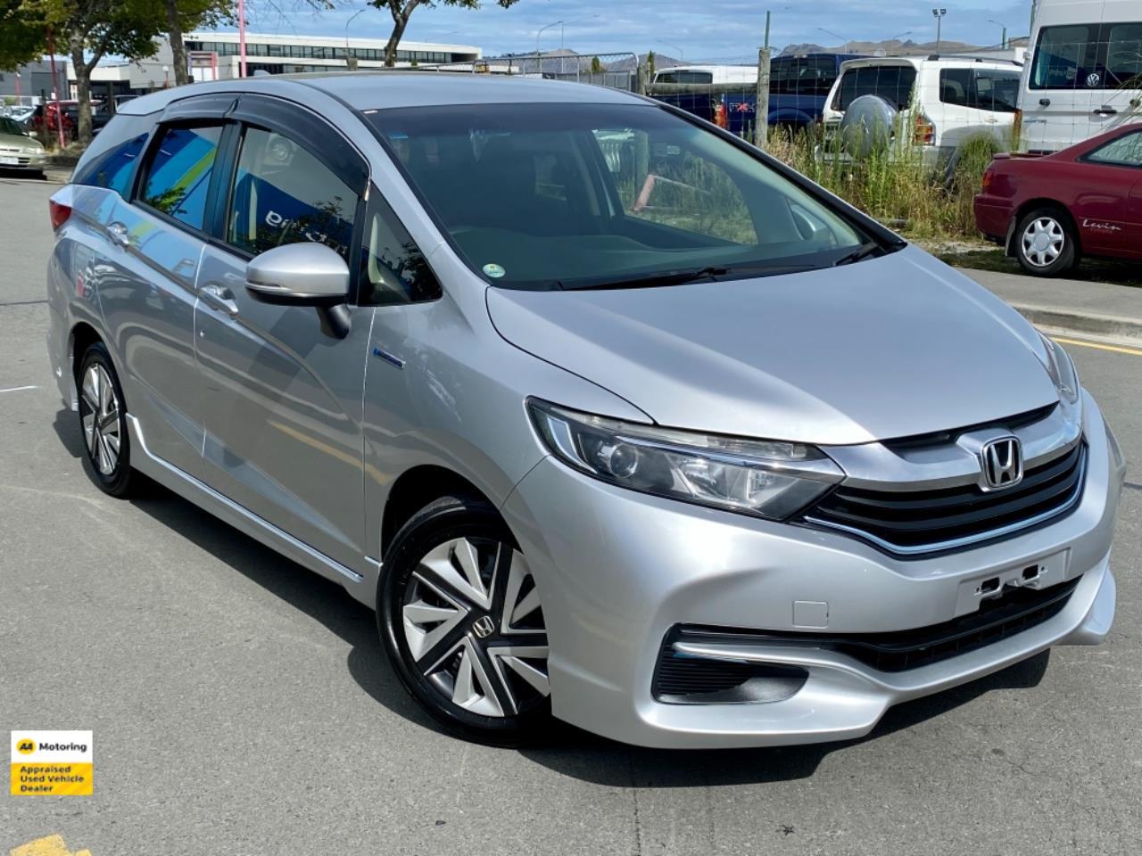 Спойлер honda fit shuttle