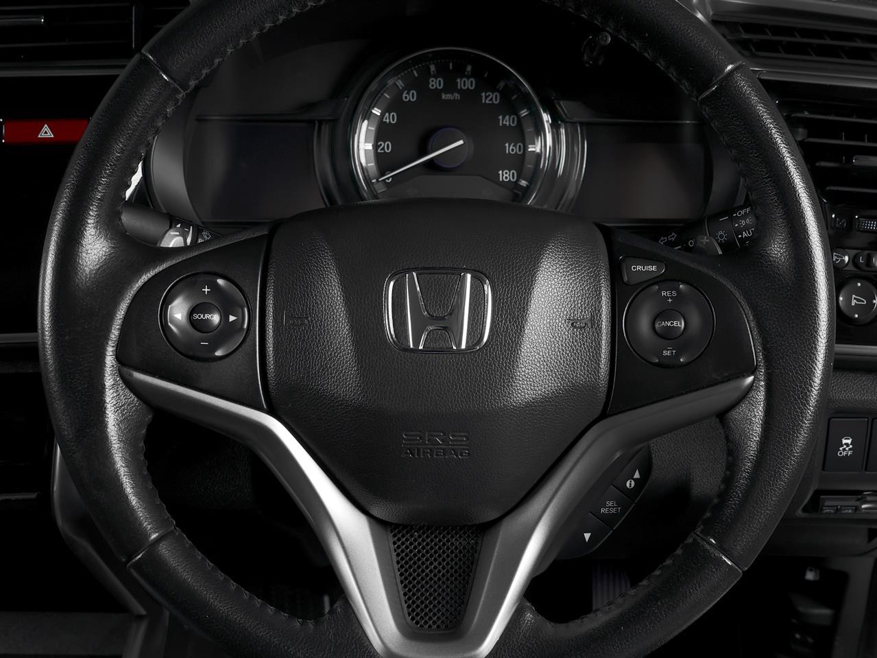 image-11, 2015 Honda Grace 1.5lt Hybrid 'EX' at Christchurch