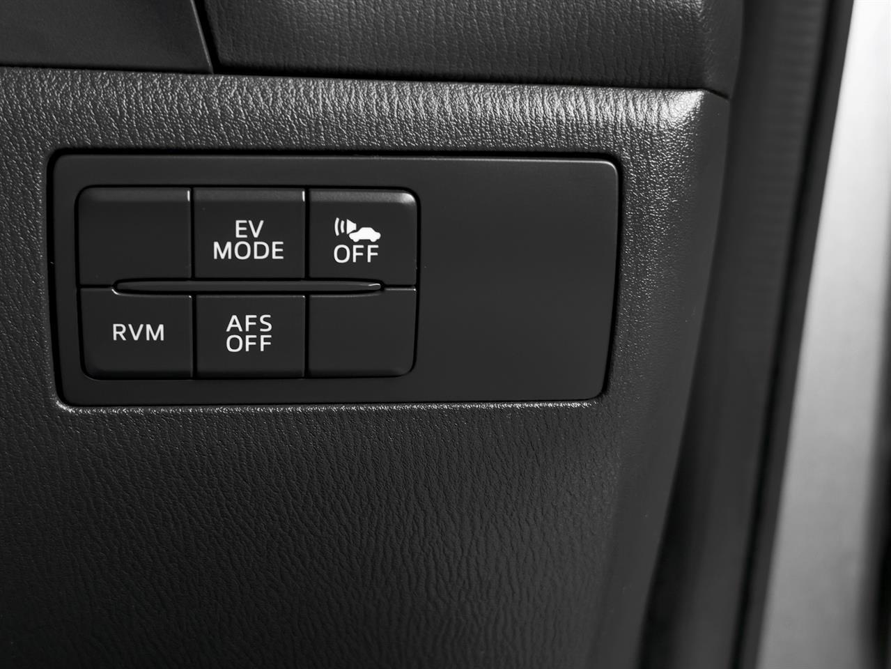 image-14, 2015 Mazda Axela Hybrid S-Package at Christchurch