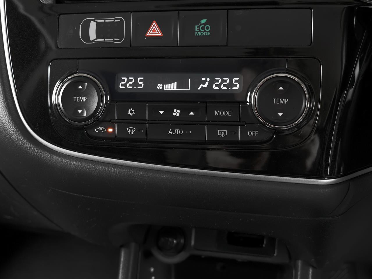 image-16, 2013 Mitsubishi Outlander PHEV G 4WD 'Safety Packa at Christchurch