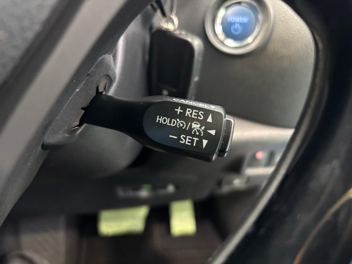image-8, 2017 Toyota C-HR (CHR) Hybrid G at Christchurch