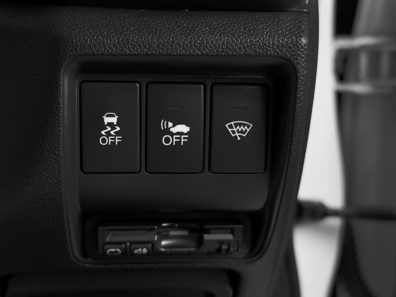 image-14, 2015 Honda Grace 1.5lt Hybrid 'EX' at Christchurch