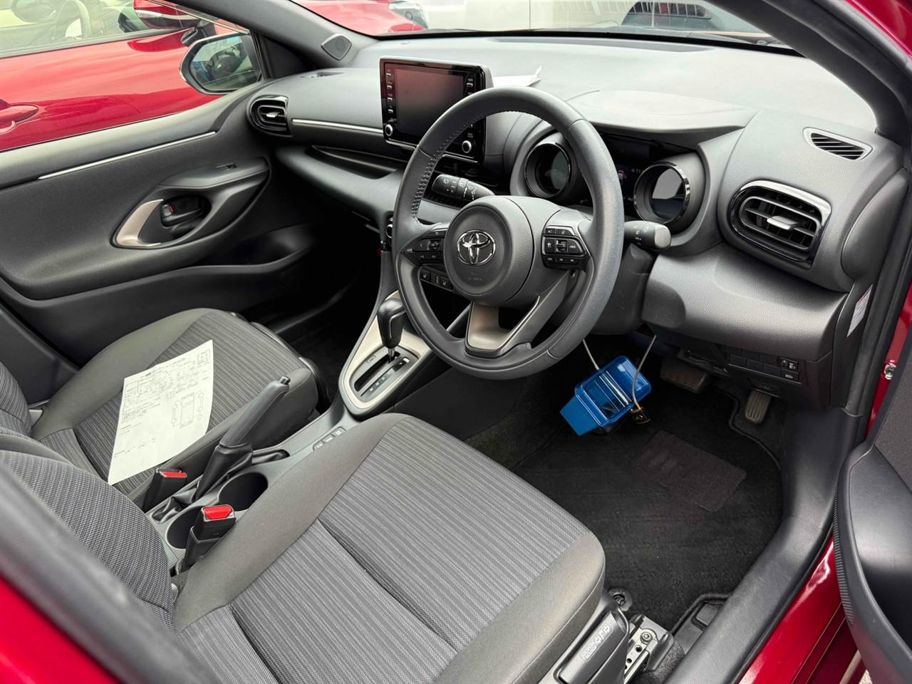 image-1, 2020 Toyota Yaris Hybrid Z at Christchurch