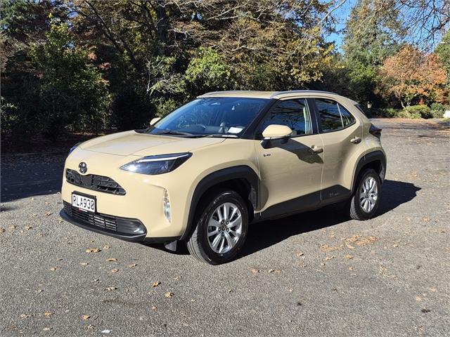 image-3, 2025 Toyota Yaris Cross Cross GX 1.5P HEV ECVT FWD at Ashburton