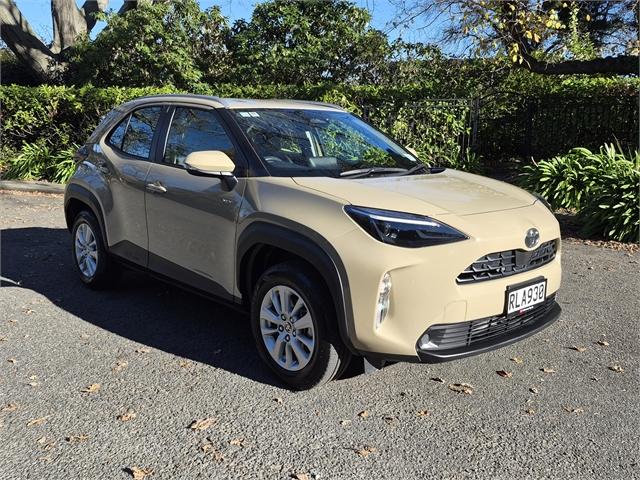 image-0, 2025 Toyota Yaris Cross Cross GX 1.5P HEV ECVT FWD at Ashburton