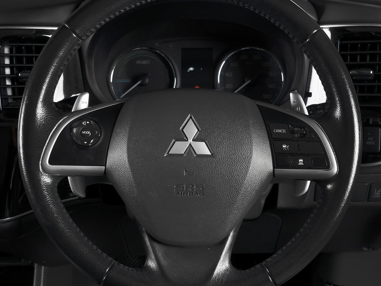 image-11, 2013 Mitsubishi Outlander PHEV G 4WD 'Safety Packa at Christchurch