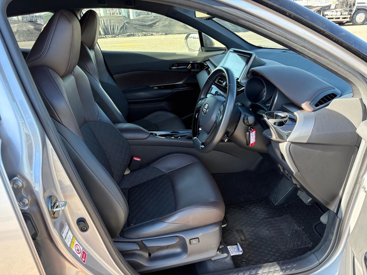 image-5, 2018 Toyota C-HR (CHR) Hybrid G at Christchurch