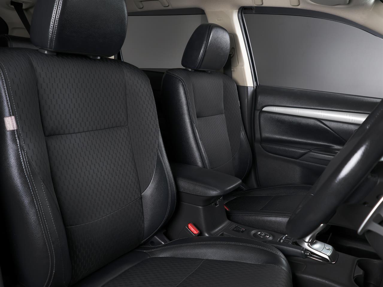 image-17, 2013 Mitsubishi Outlander PHEV G 4WD 'Safety Packa at Christchurch