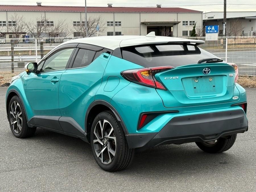 image-4, 2017 Toyota C-HR (CHR) Hybrid G at Christchurch