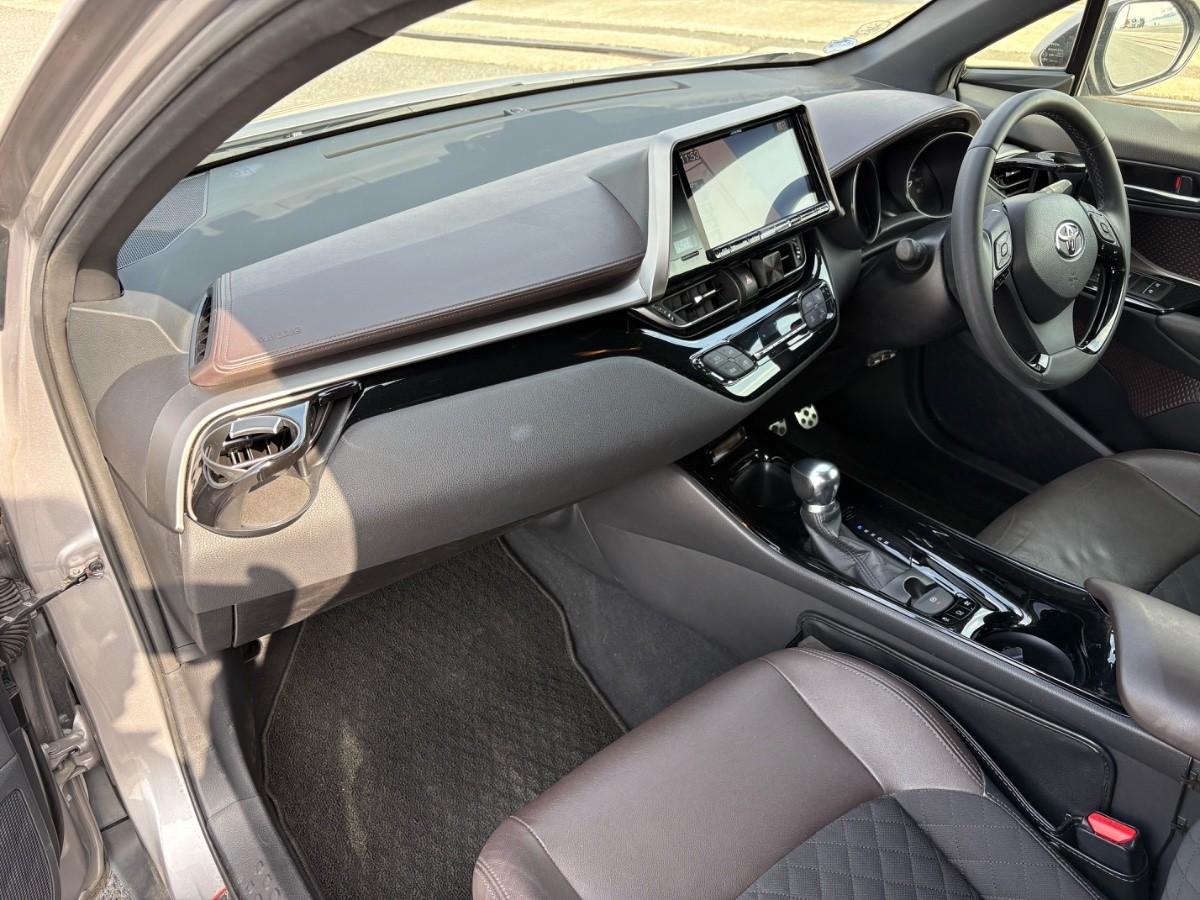 image-5, 2017 Toyota C-HR (CHR) Hybrid G at Christchurch