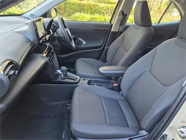 image-5, 2025 Toyota Yaris Cross Cross GX 1.5P HEV ECVT FWD at Ashburton