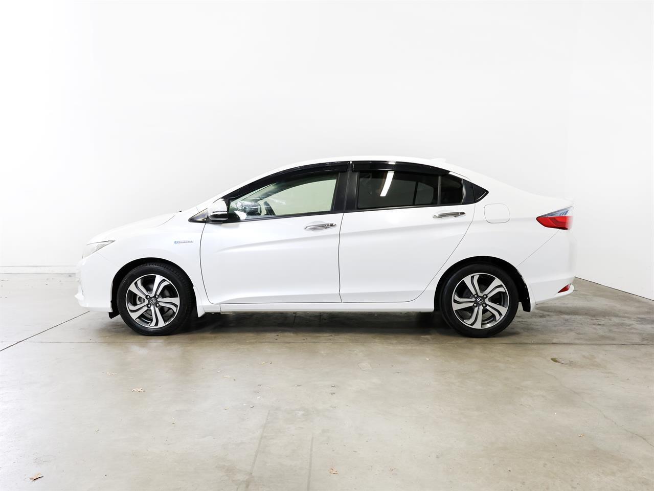 image-4, 2015 Honda Grace 1.5lt Hybrid 'EX' at Christchurch