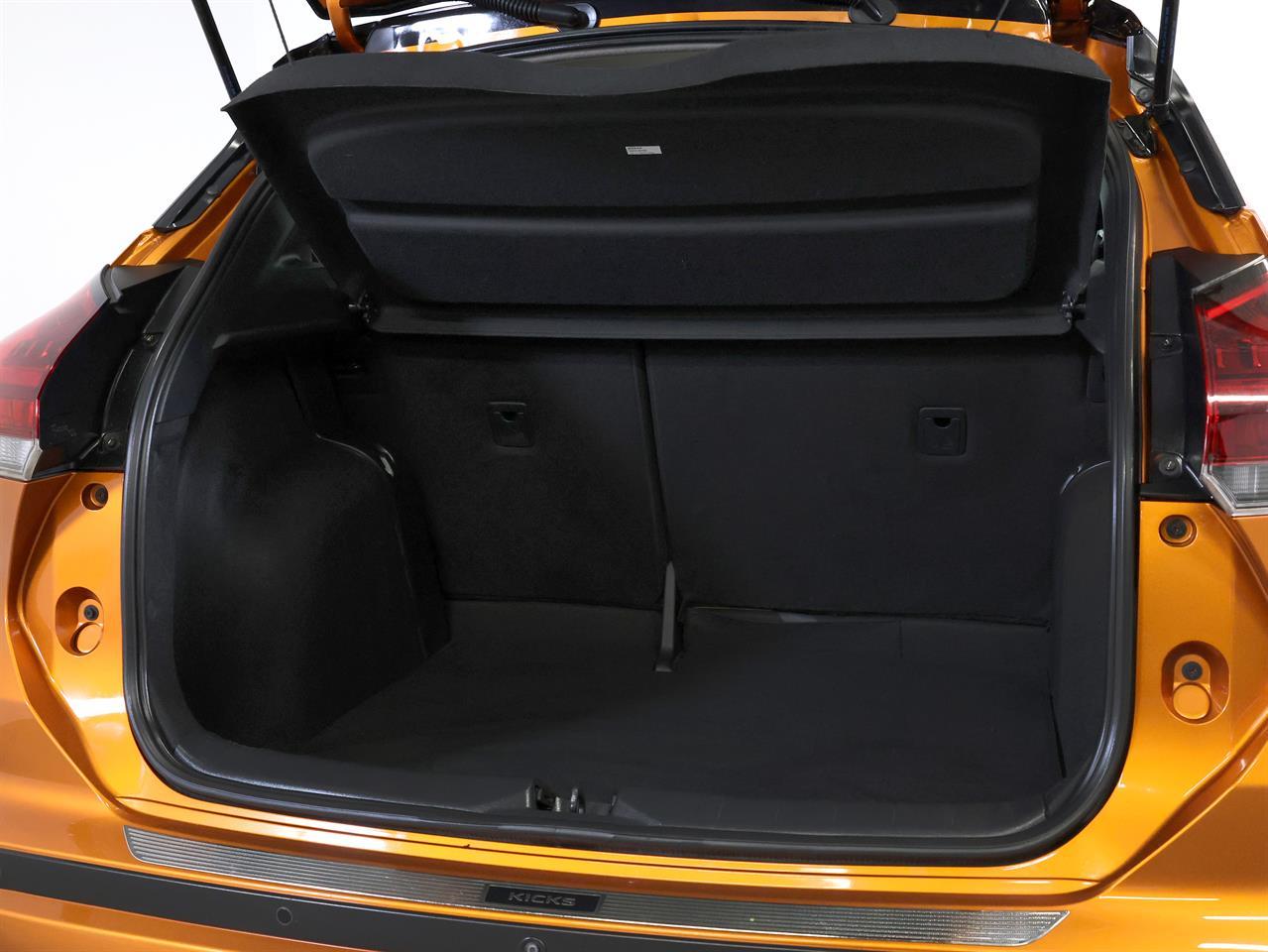image-19, 2020 Nissan Kicks e-POWER X 'Two-Tone Interior Edi at Christchurch