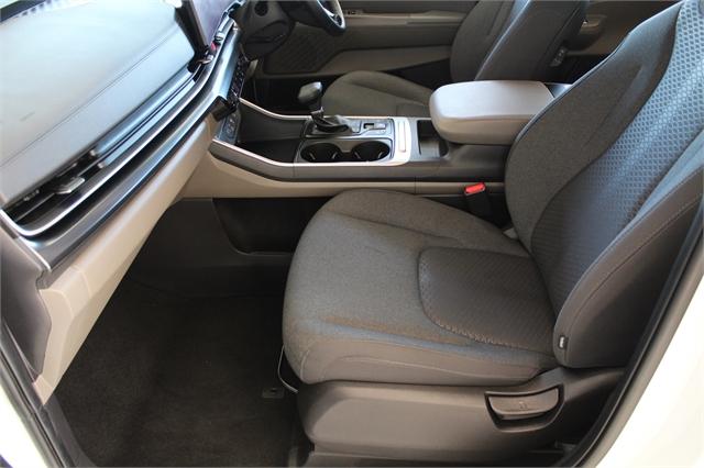 image-14, 2025 Kia Carnival EX 2.2L DIESEL 8 SEATER at Christchurch