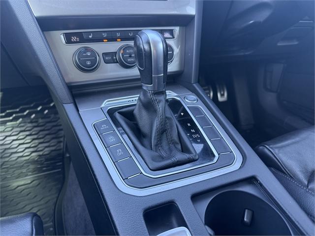 image-14, 2016 Volkswagen Passat Alltrack TDI at Dunedin