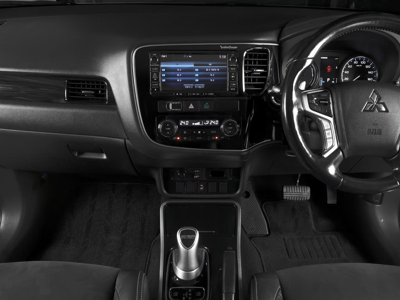 image-10, 2015 Mitsubishi Outlander PHEV G 4WD 'Facelift' at Christchurch