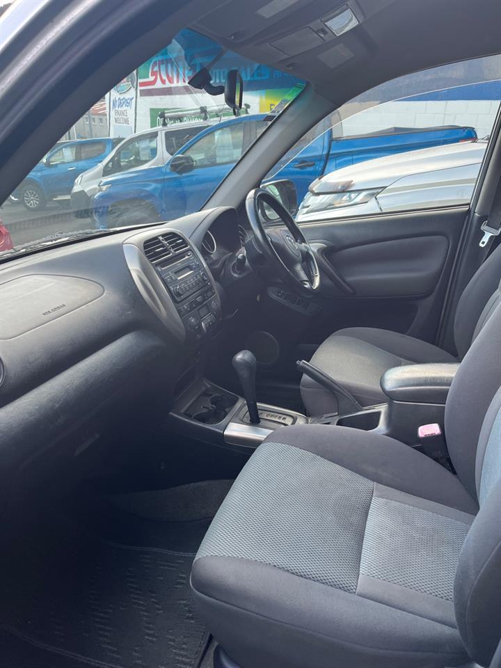 image-3, 2004 Toyota RAV4 at Dunedin