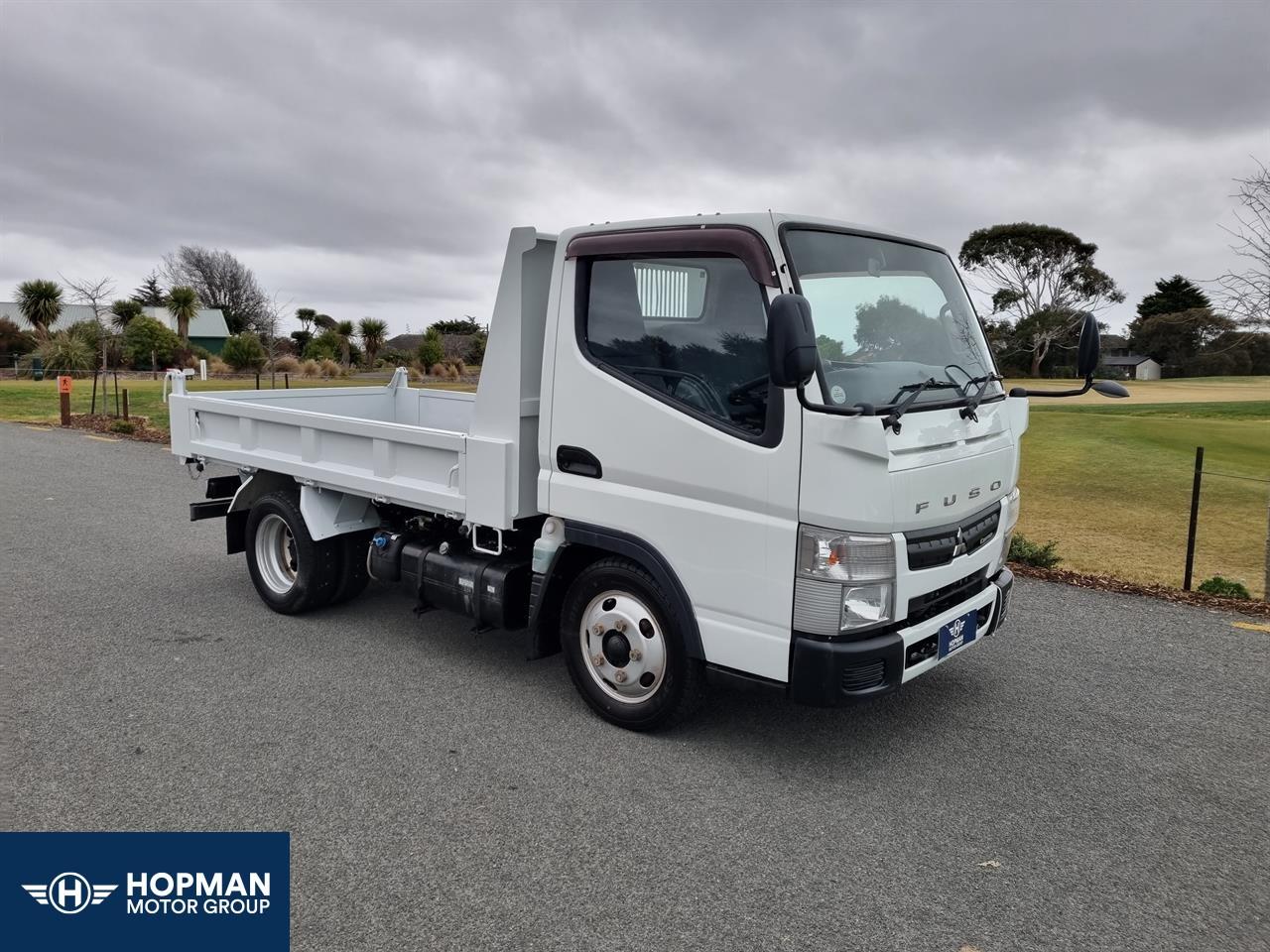 mitsubishi canter 2 tonne