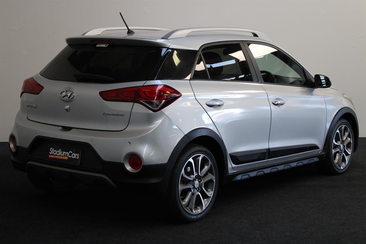 2017 Hyundai i20 Cross Elite 1.4 on handshake