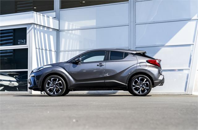 image-5, 2021 Toyota C-HR 72kW Hybrid Petrol at Christchurch