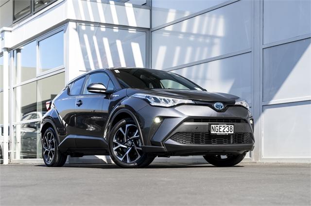 image-0, 2021 Toyota C-HR 72kW Hybrid Petrol at Christchurch