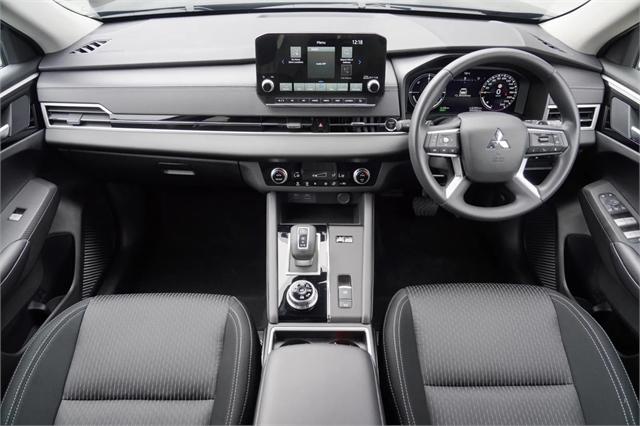 image-4, 2025 Mitsubishi Outlander PHEV LS 4x4 at Dunedin