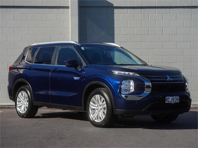 image-0, 2025 Mitsubishi Outlander PHEV LS 4x4 at Dunedin