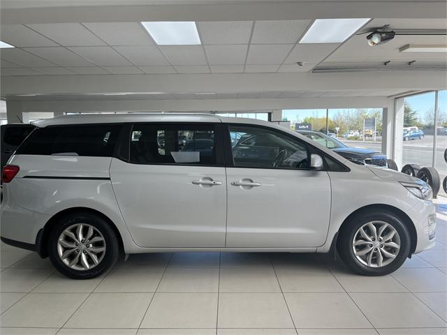 image-8, 2019 Kia Carnival EX 2.2D/8AT at Timaru