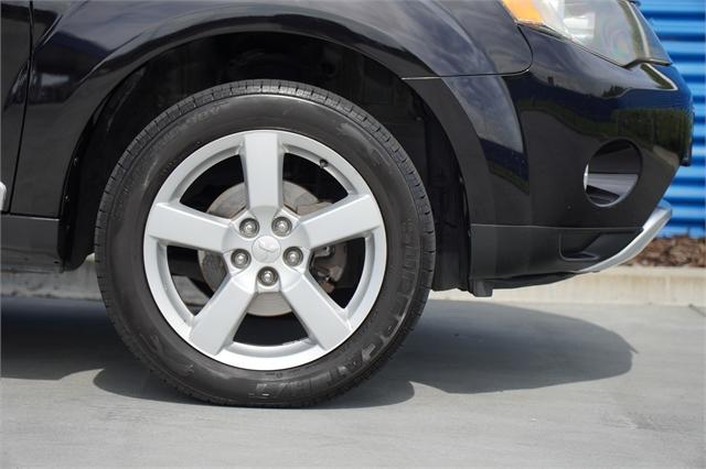 image-4, 2008 Mitsubishi Outlander at Dunedin