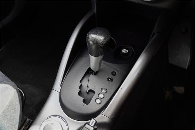 image-12, 2007 Mitsubishi Outlander at Dunedin