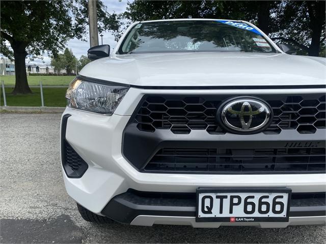 image-5, 2024 Toyota Hilux SR Turbo Diesel Double Cab 2.8L  at Christchurch