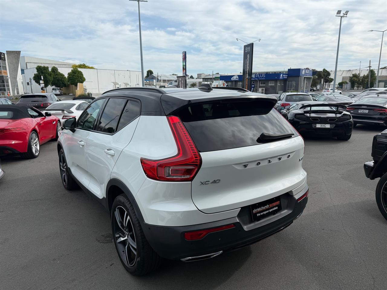 image-3, 2019 Volvo XC40 T4 R-Design AWD at Christchurch