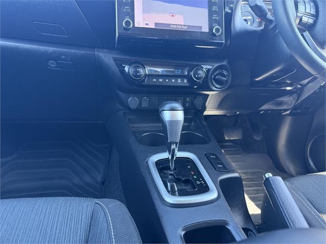 image-13, 2023 Toyota Hilux SR5 DC 2.8DT/4WD at Dunedin