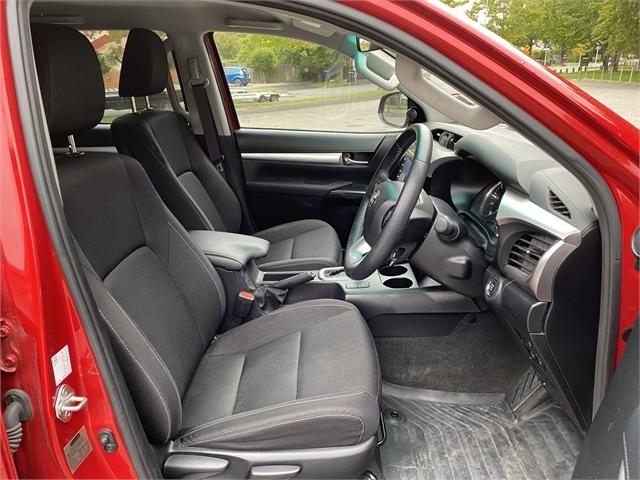 image-9, 2023 Toyota Hilux SR5 2.8DT 6AT 4WD at Christchurch