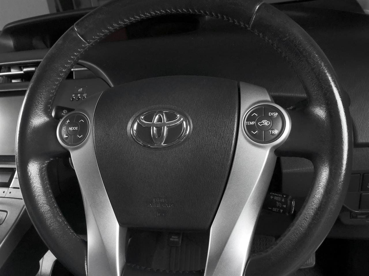 image-11, 2013 Toyota PRIUS 1.8lt Hybrid G-Spec With Cruise at Christchurch