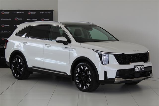 image-0, 2025 Kia Sorento PREMIUM 2.2L DIESEL TURBO at Christchurch