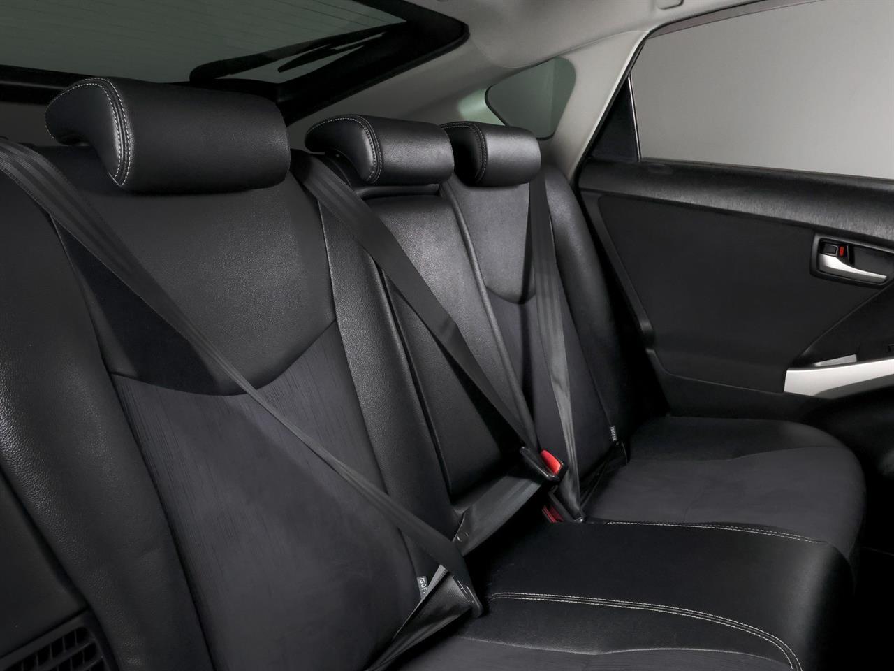 image-18, 2013 Toyota PRIUS 1.8lt Hybrid G-Spec With Cruise at Christchurch