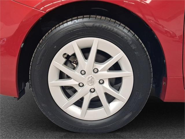 image-9, 2014 Toyota Prius 1.8L 7 Seater at Dunedin