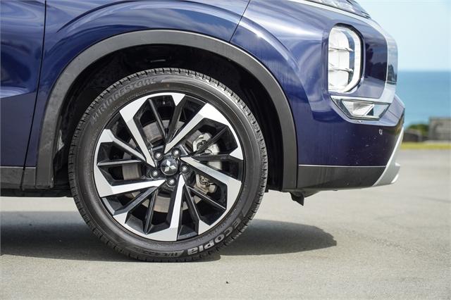 image-4, 2024 Mitsubishi Outlander XLS 2.5 4x4 auto at Dunedin