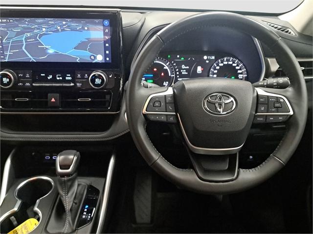 image-15, 2024 Toyota Highlander Limited 2.5L Hybrid at Dunedin