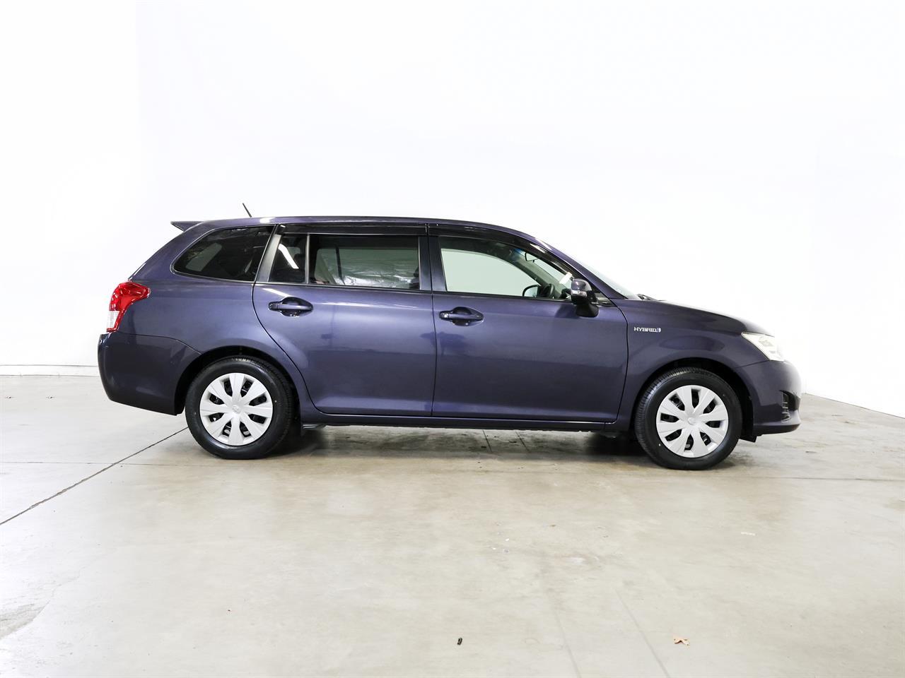 image-9, 2014 Toyota Corolla Fielder Hybrid G at Christchurch