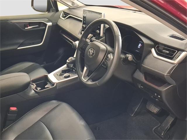 image-16, 2021 Toyota RAV4 Limited 2.5L Hybrid at Dunedin