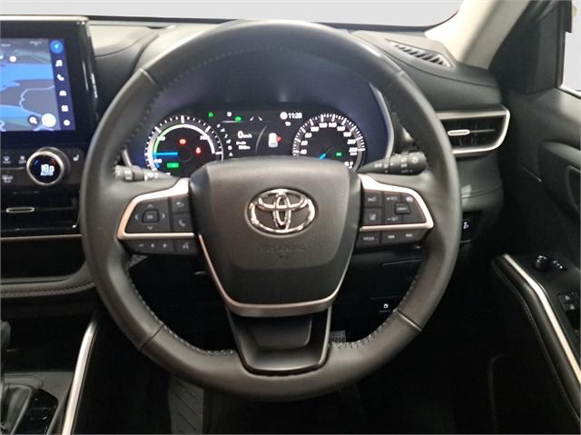 image-16, 2024 Toyota Highlander Limited 2.5L Hybrid at Dunedin