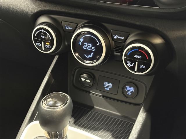 image-16, 2022 Hyundai Venue Elite 1.6P/6At at Invercargill