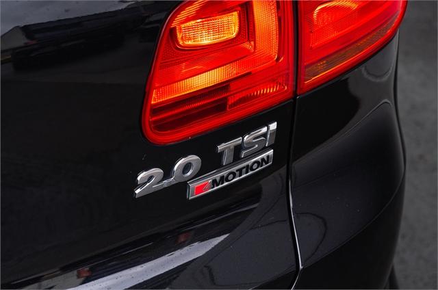 image-8, 2016 Volkswagen Tiguan R-Line 132kW Petrol Auto AW at Christchurch